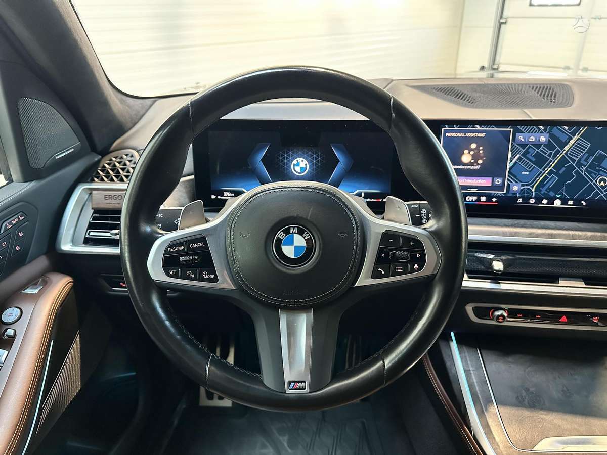 BMW X7 - 9