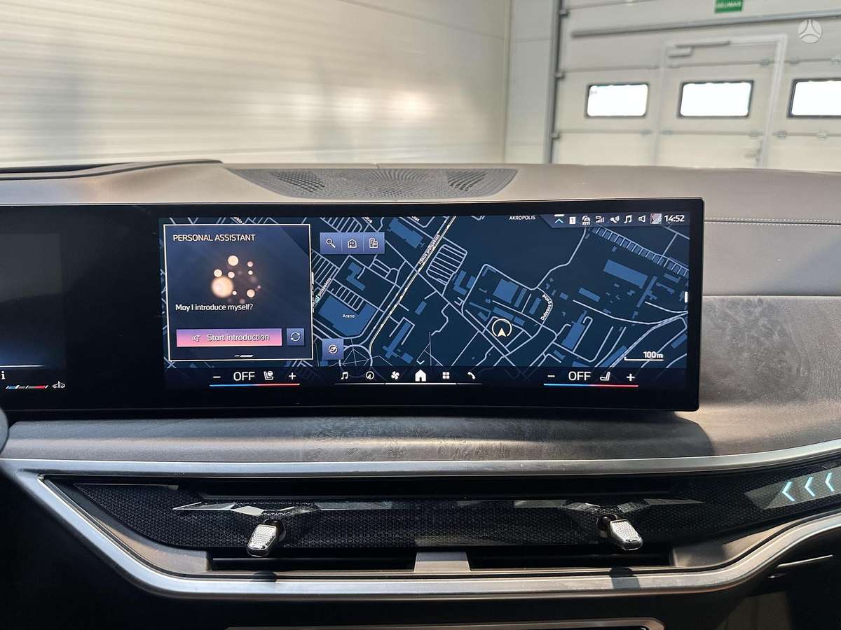 BMW X7 - 10