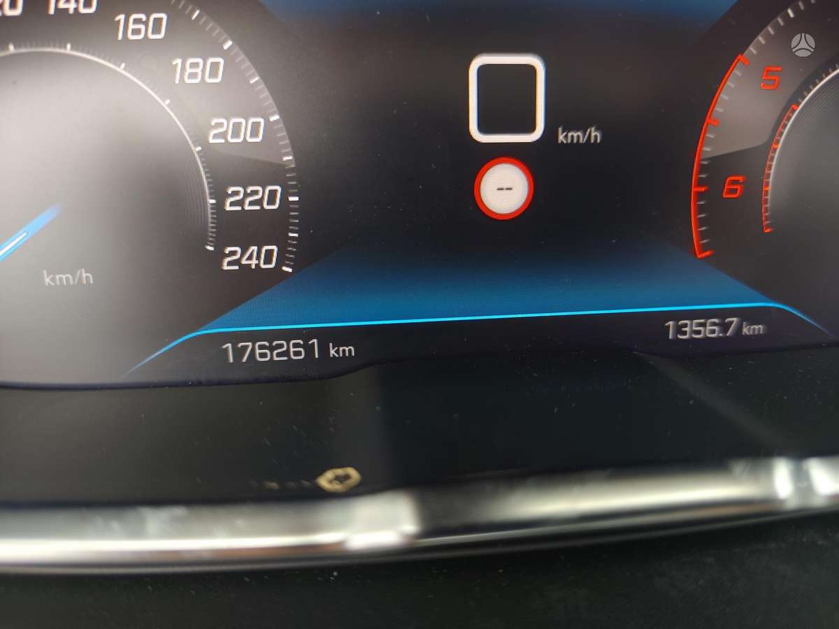 Peugeot 3008 - 10