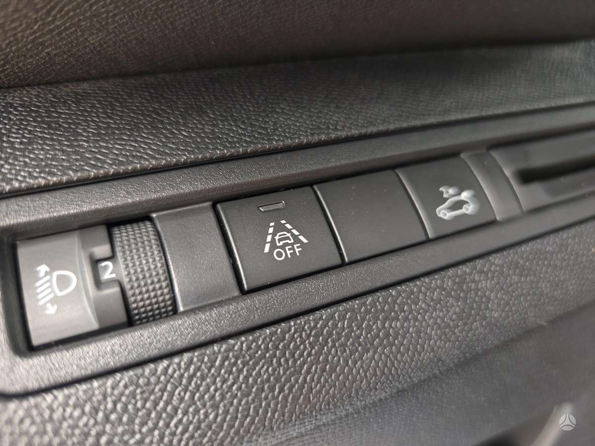 Peugeot 3008 - 12