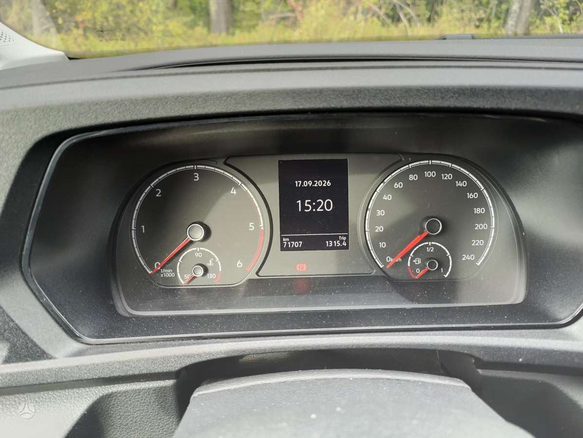 Volkswagen Caddy - 9