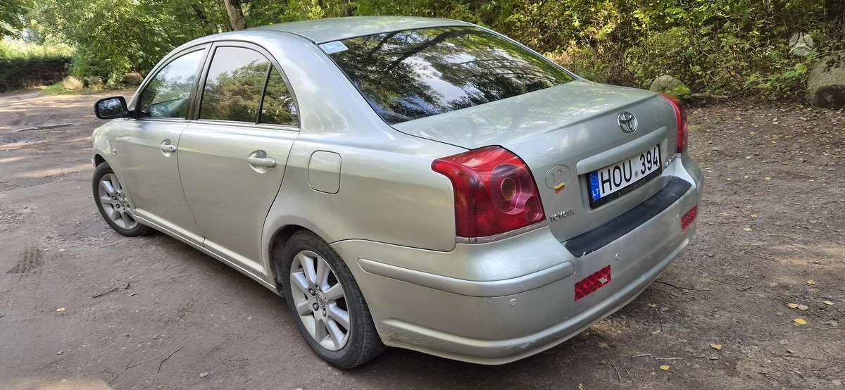 Toyota Avensis - 3