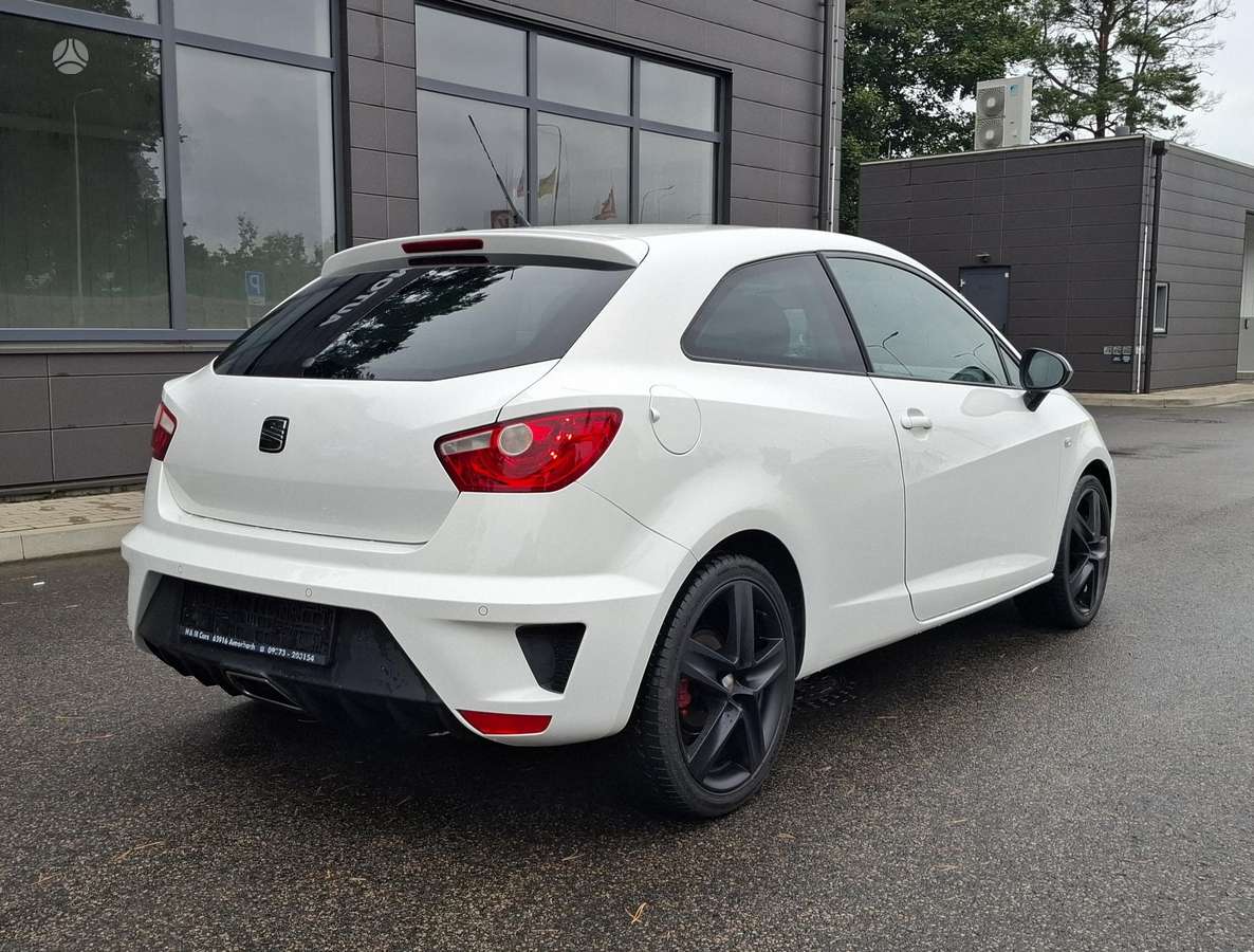 SEAT Ibiza - 5