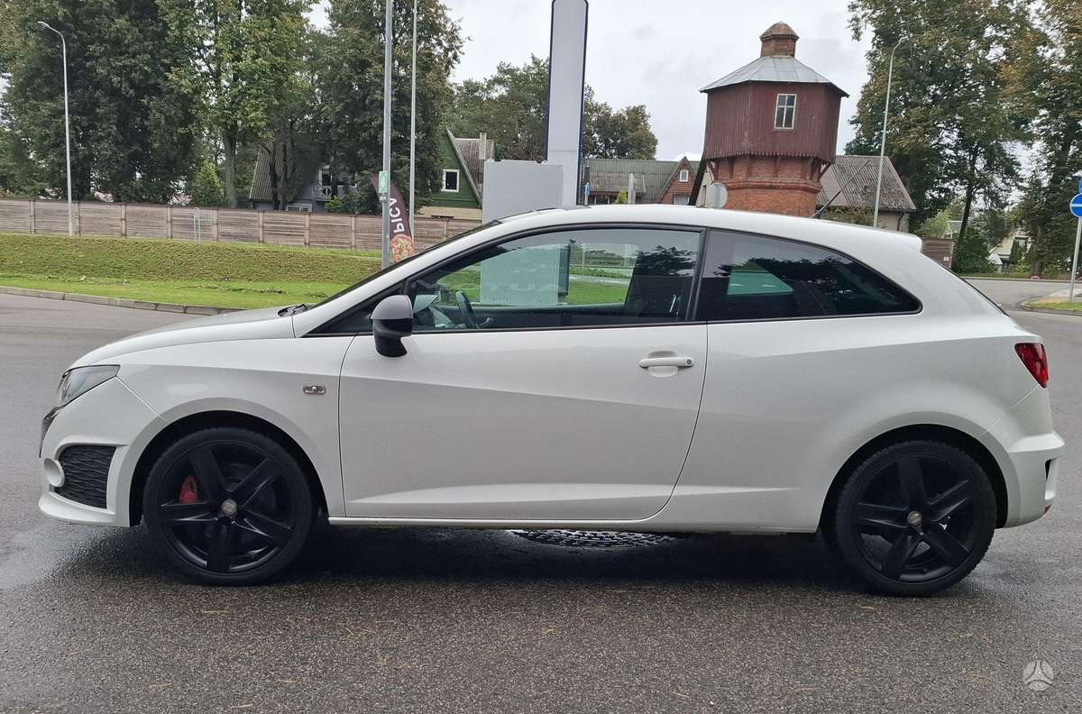 SEAT Ibiza - 8