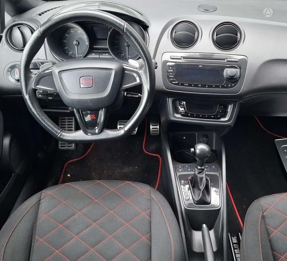 SEAT Ibiza - 11