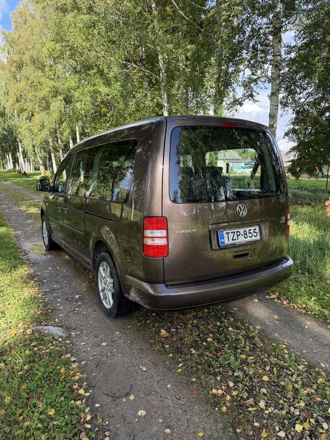 Volkswagen Caddy Maxi - 4