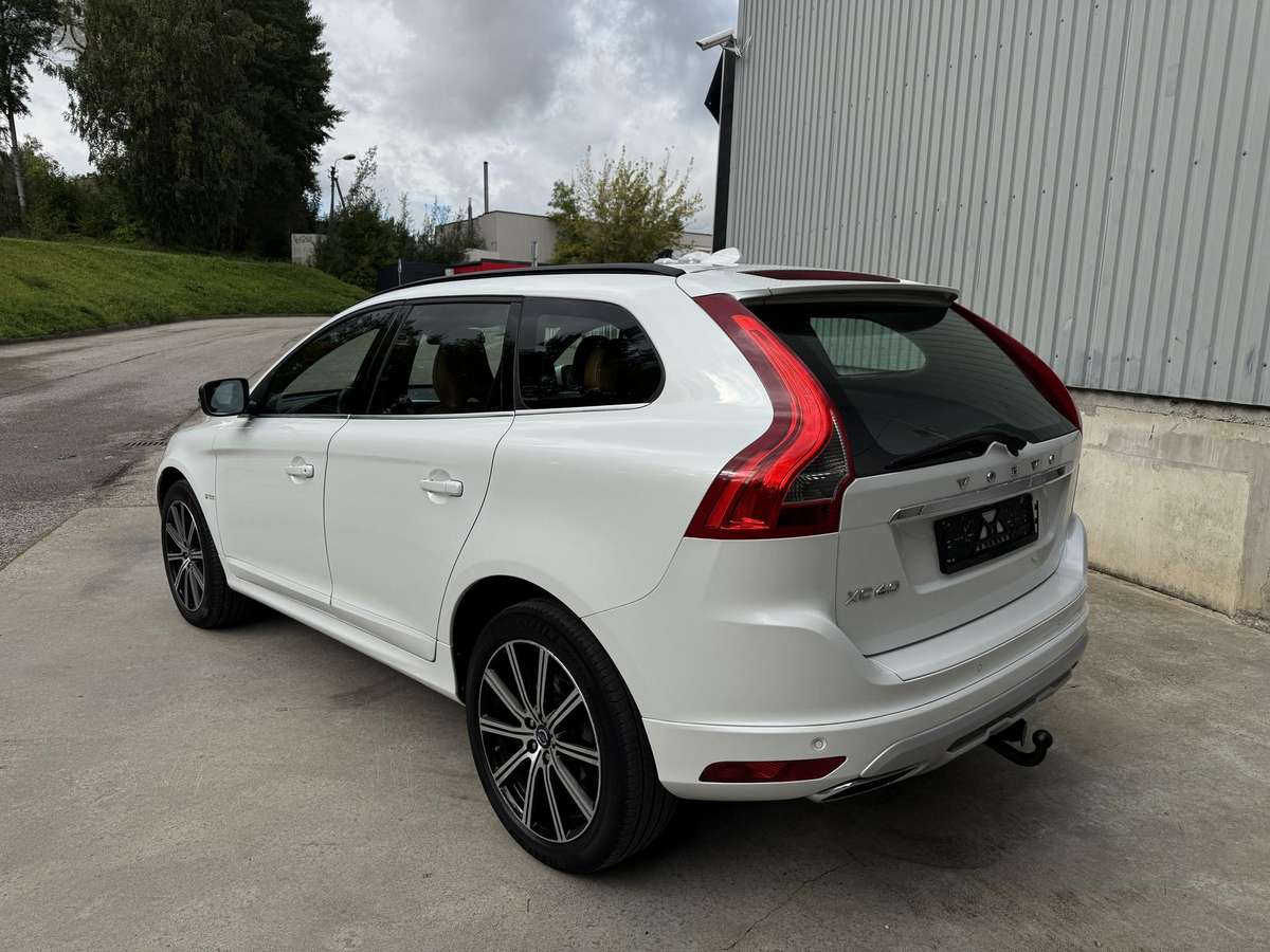 Volvo XC60 - 3
