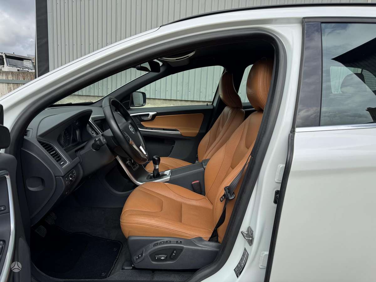 Volvo XC60 - 6