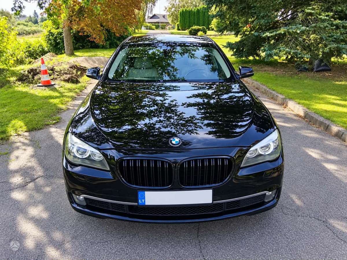 BMW 740 - 2