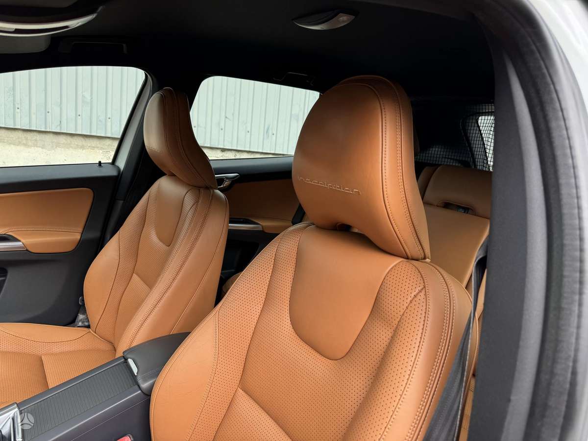 Volvo XC60 - 8