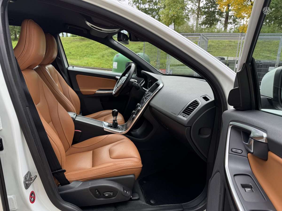 Volvo XC60 - 9