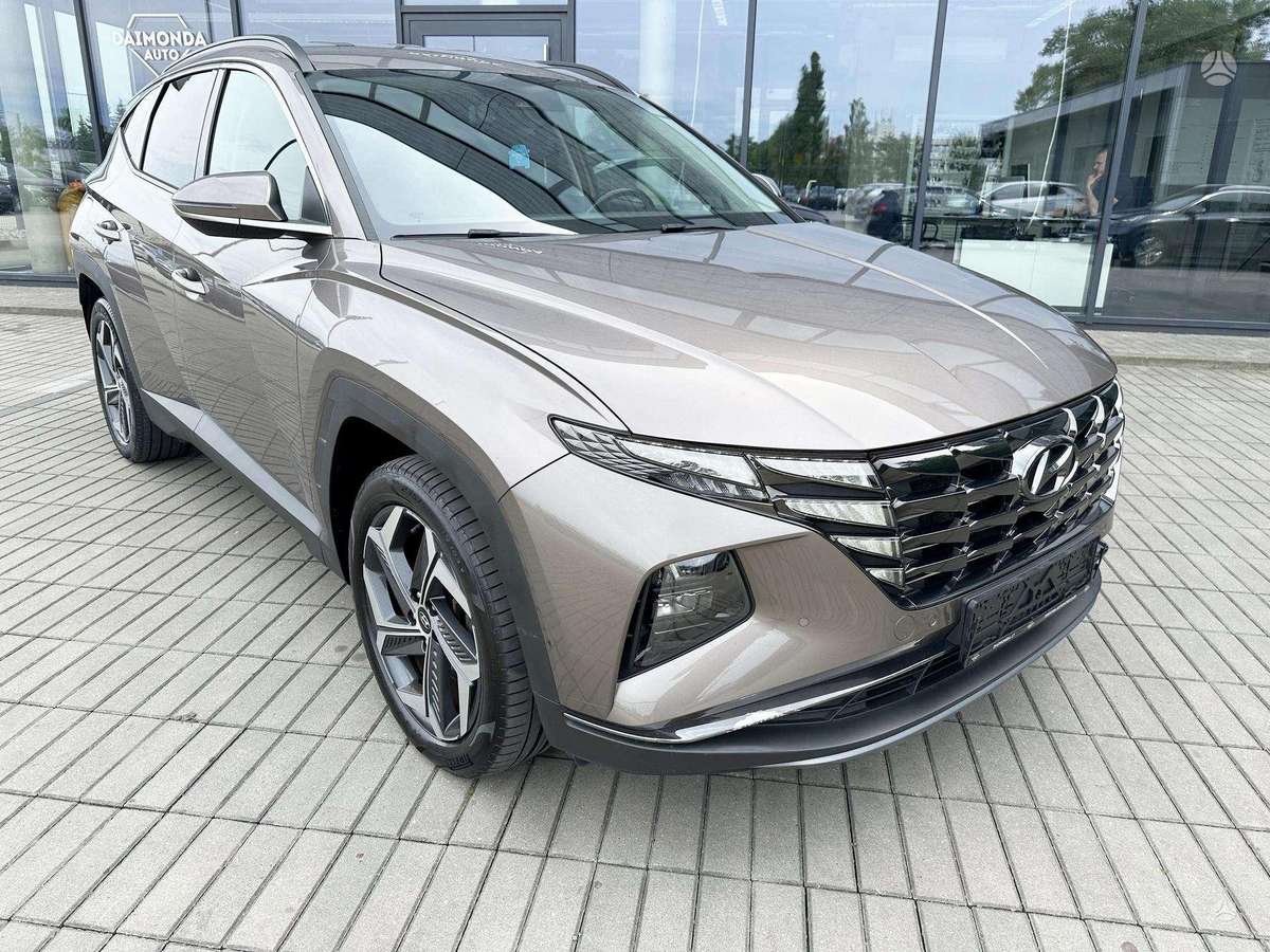 Hyundai Tucson - 2