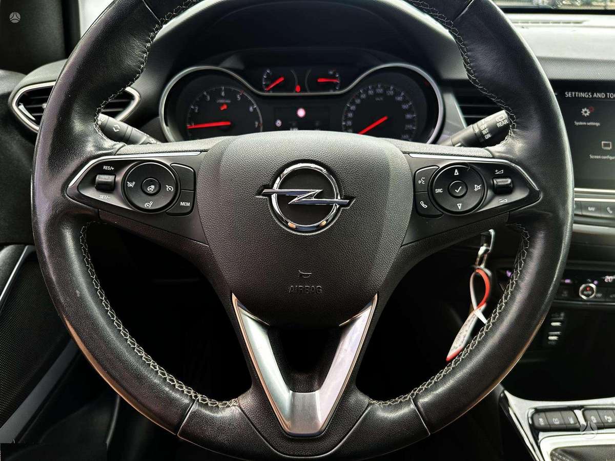 Opel Crossland - 8
