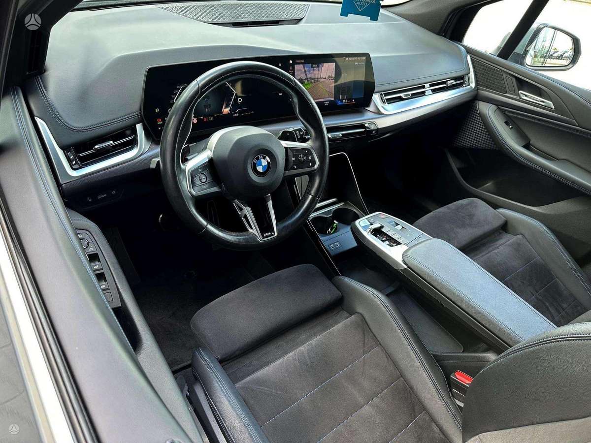 BMW 220 Active Tourer - 8