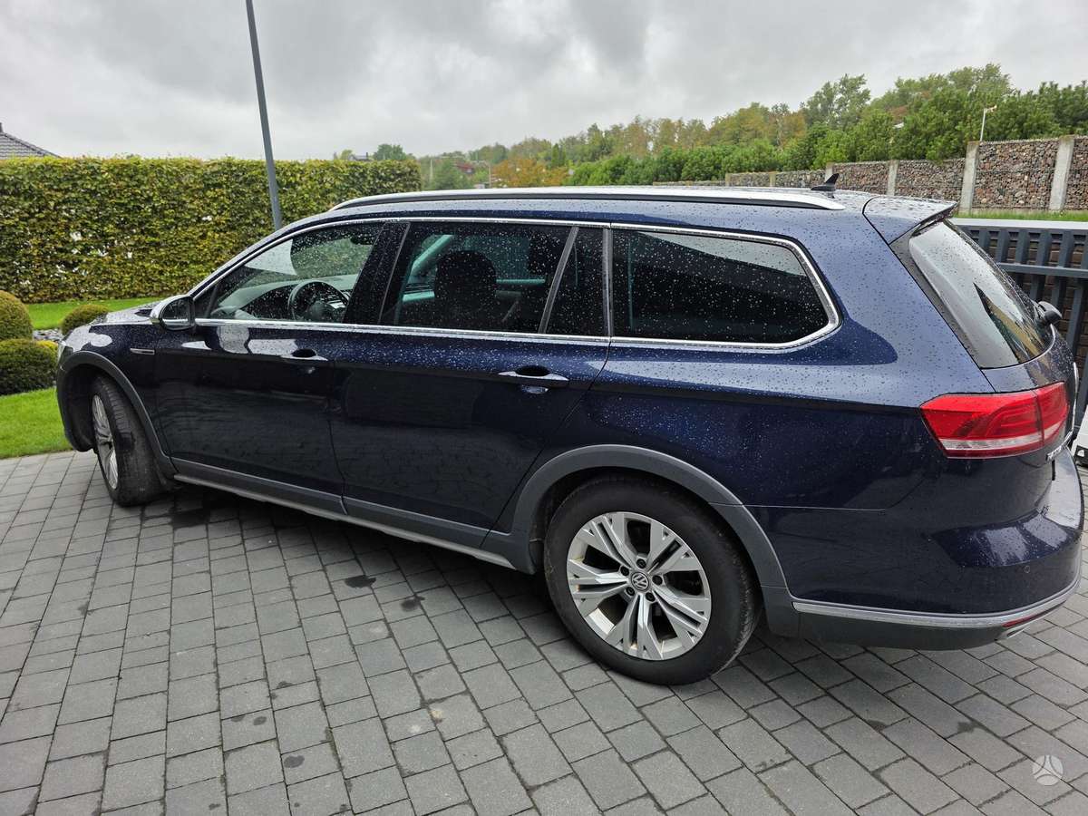 Volkswagen Passat Alltrack - 3