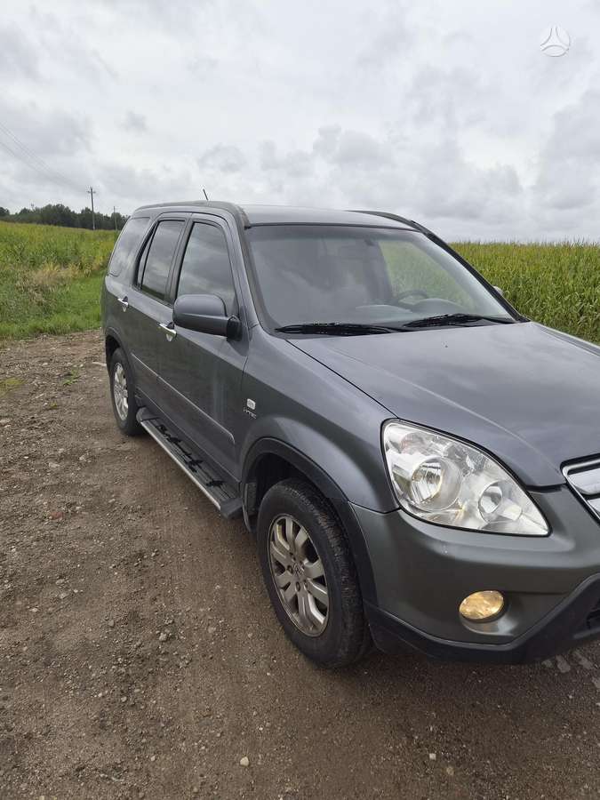 Honda CR-V - 1