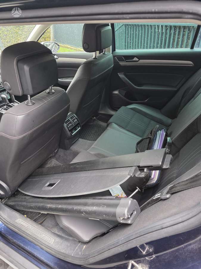 Volkswagen Passat Alltrack, Универсал