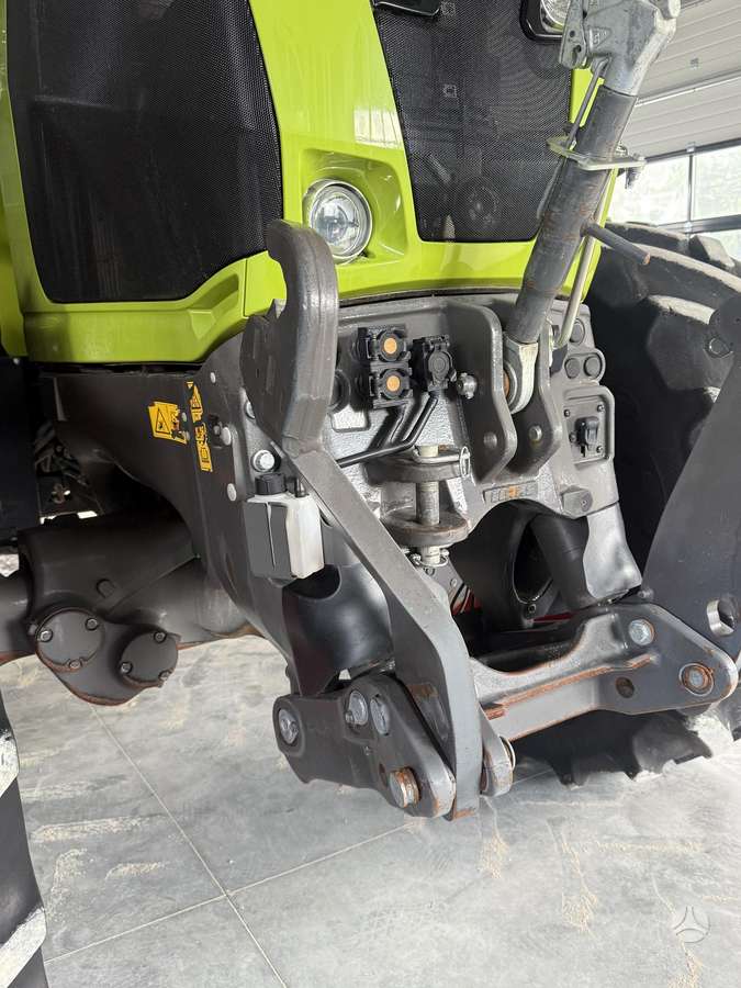 Claas Axion 870 CMATIC, tractors