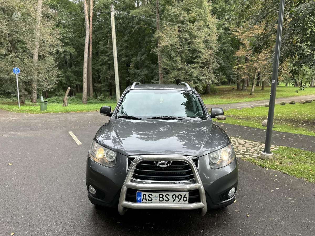 Hyundai Santa Fe - 4