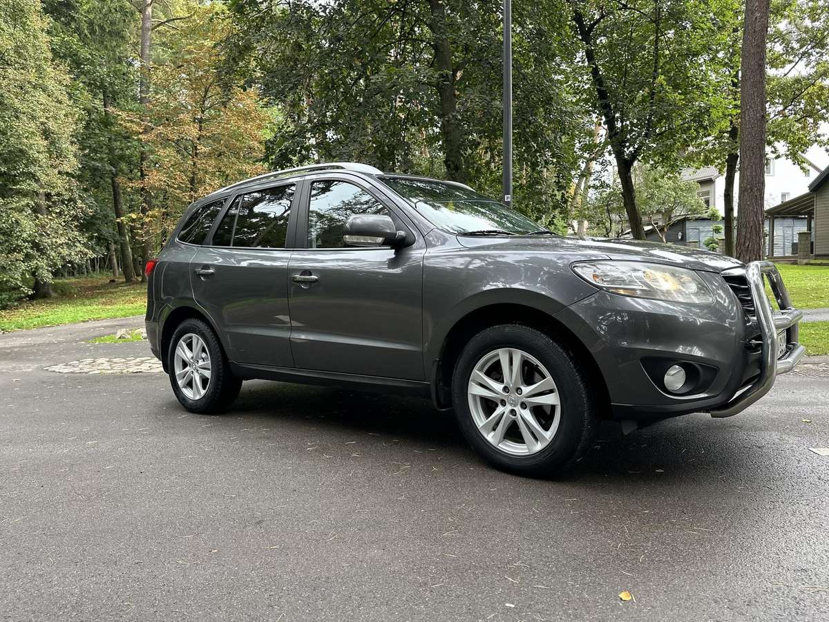 Hyundai Santa Fe - 11