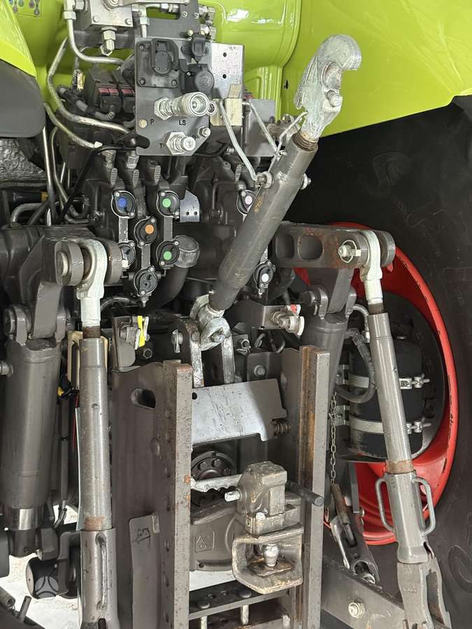 Claas Axion 870 CMATIC, тракторы
