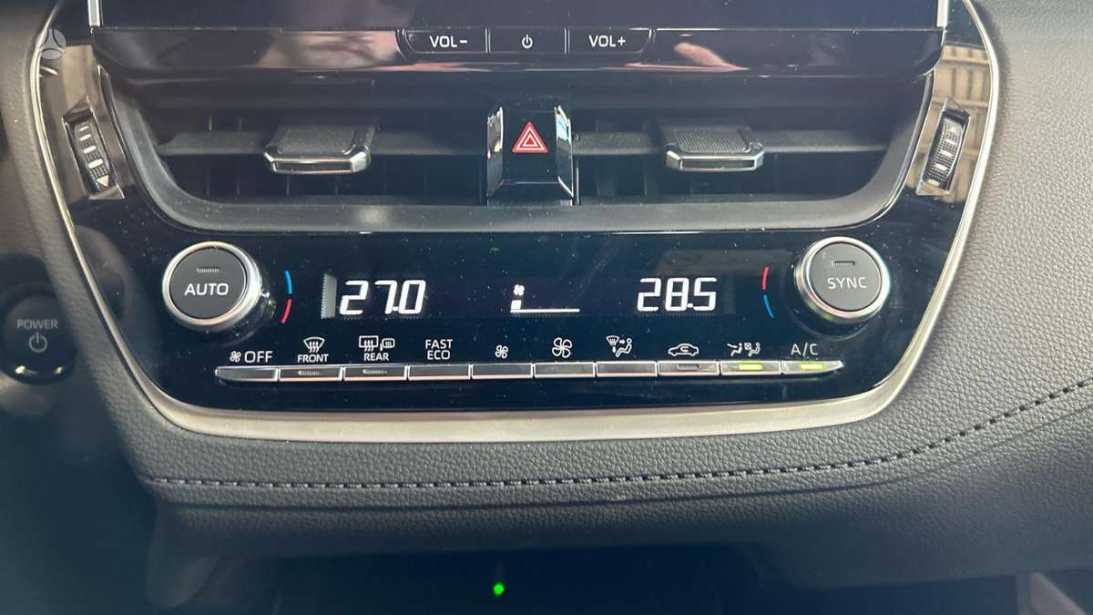 Toyota Corolla Cross - 8
