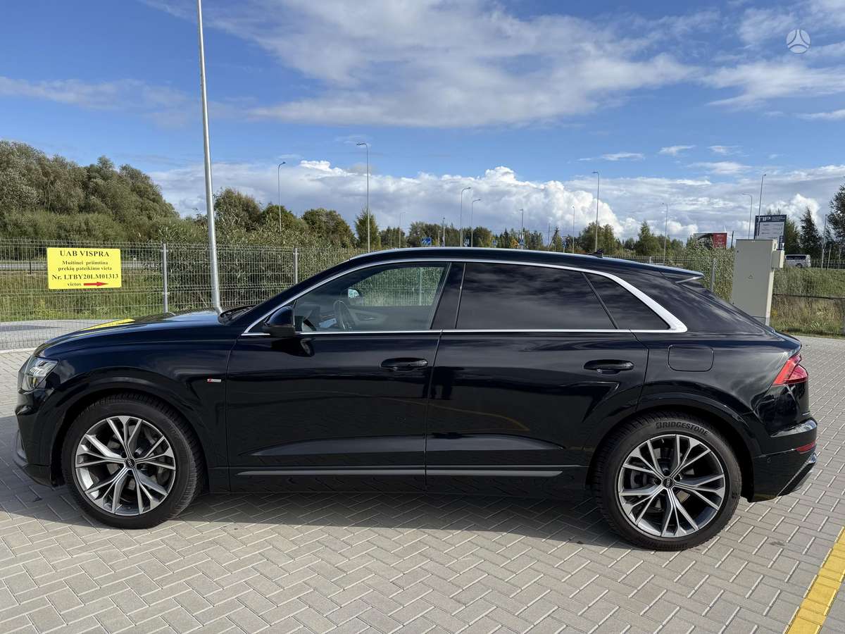 Audi Q8 - 6