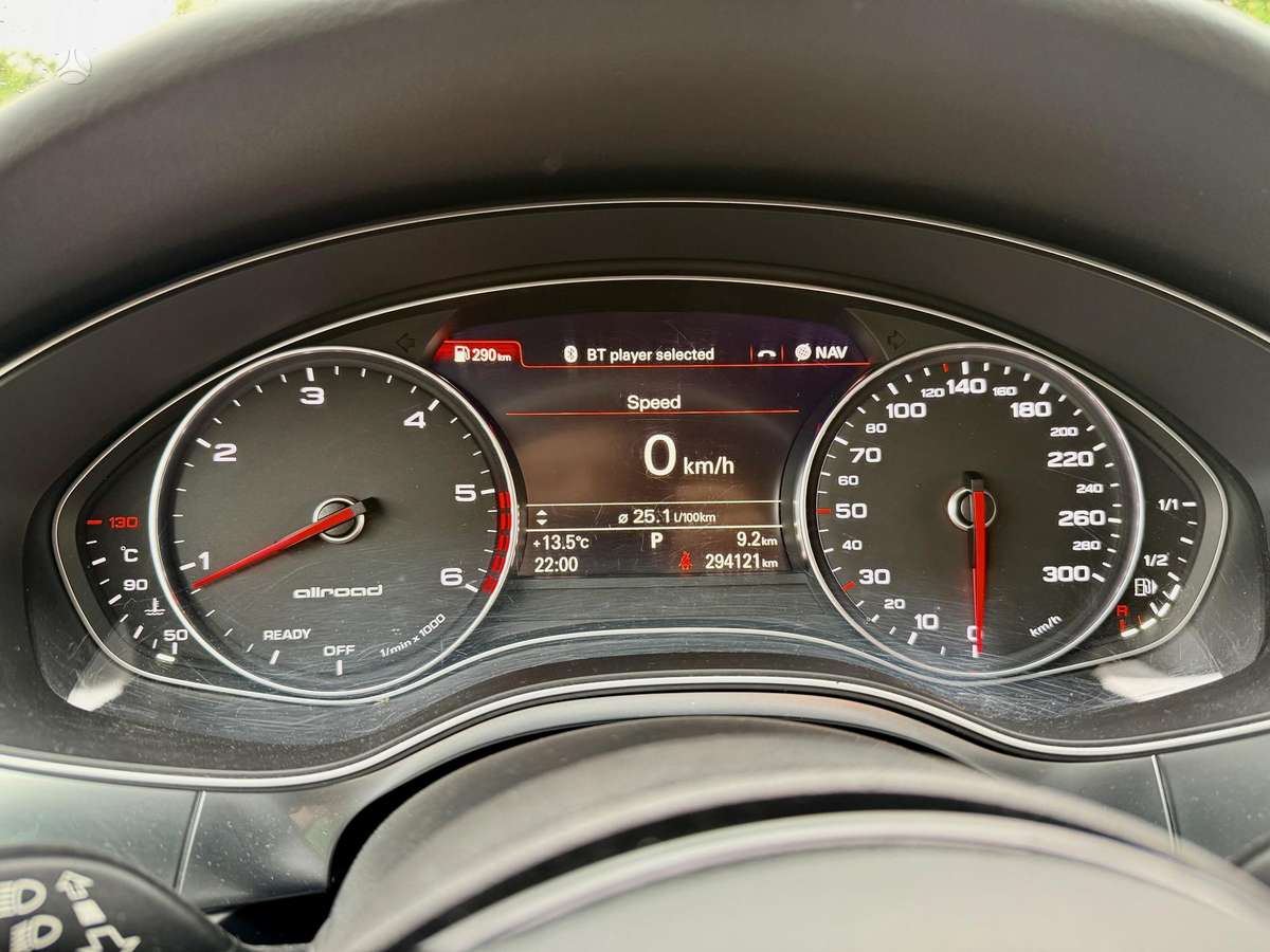 Audi A6 allroad - 12