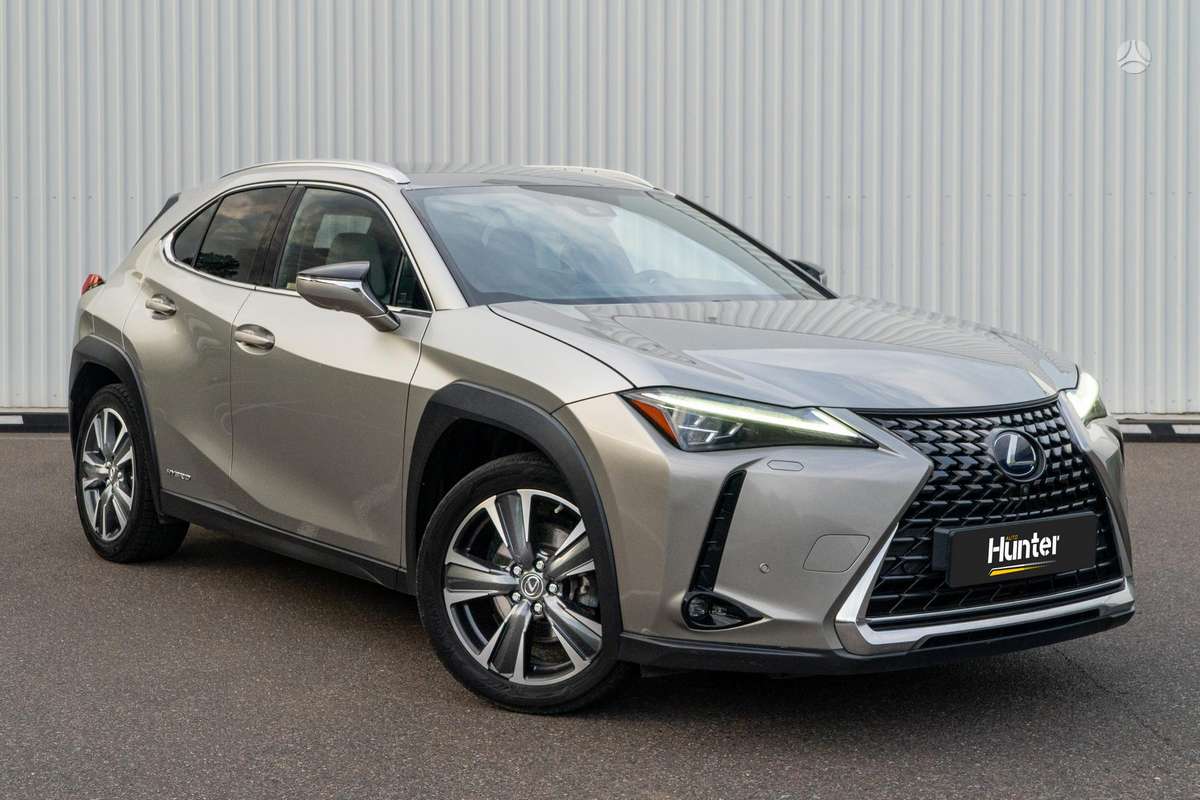 Lexus UX 250h - 3