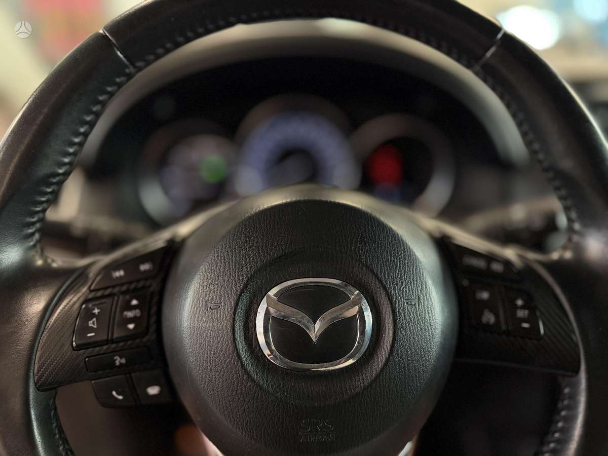Mazda CX-5, 2.2 l., off-road / crossover