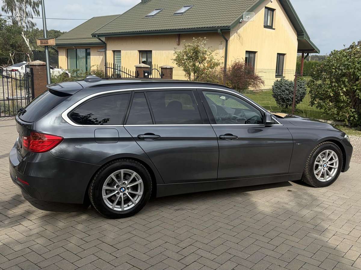 BMW 320 - 4