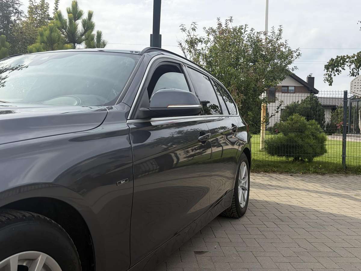 BMW 320 - 5