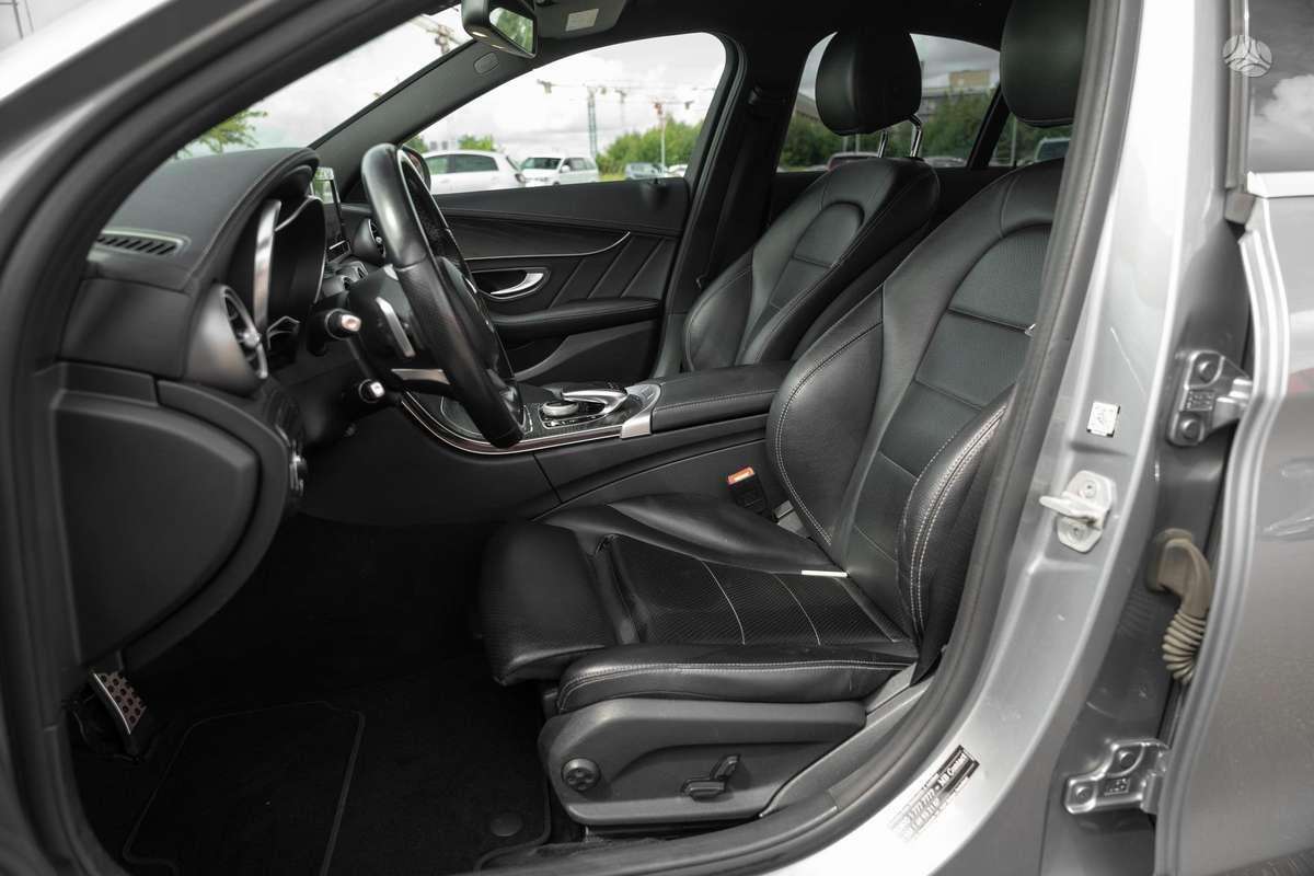 Mercedes-Benz C200 - 9