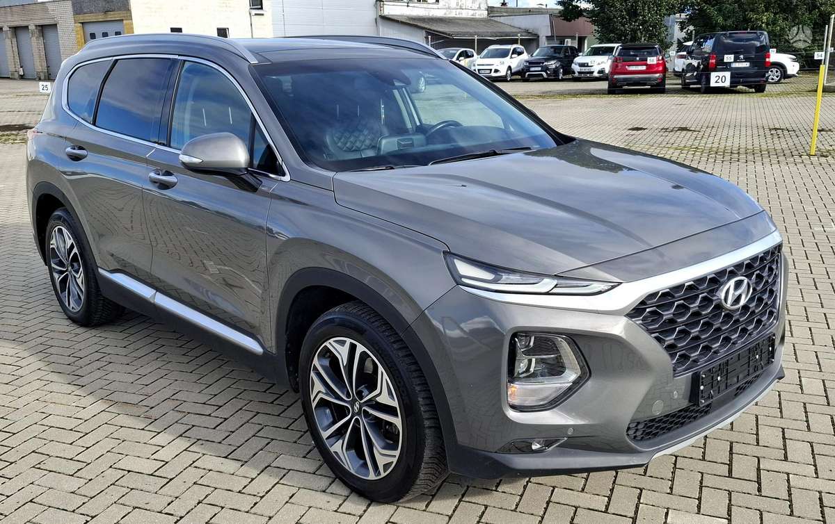 Hyundai Santa Fe - 2