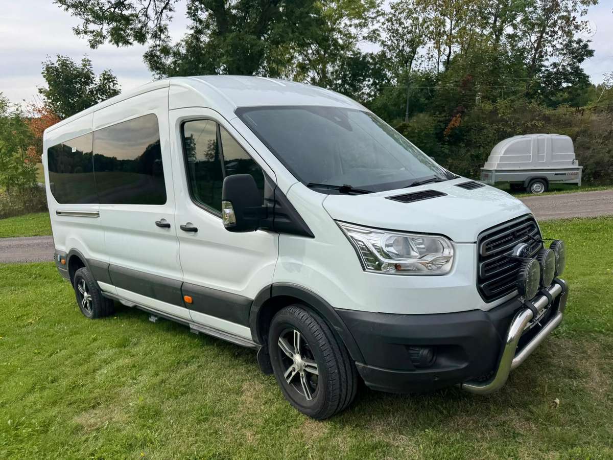 Ford Transit - 1