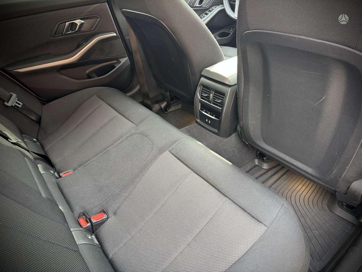 BMW 320, 2.0 l., wagon