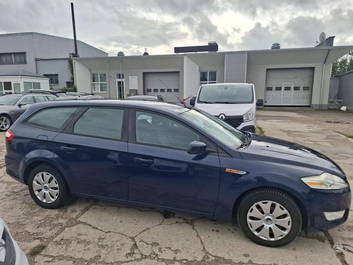 Ford Mondeo - 4