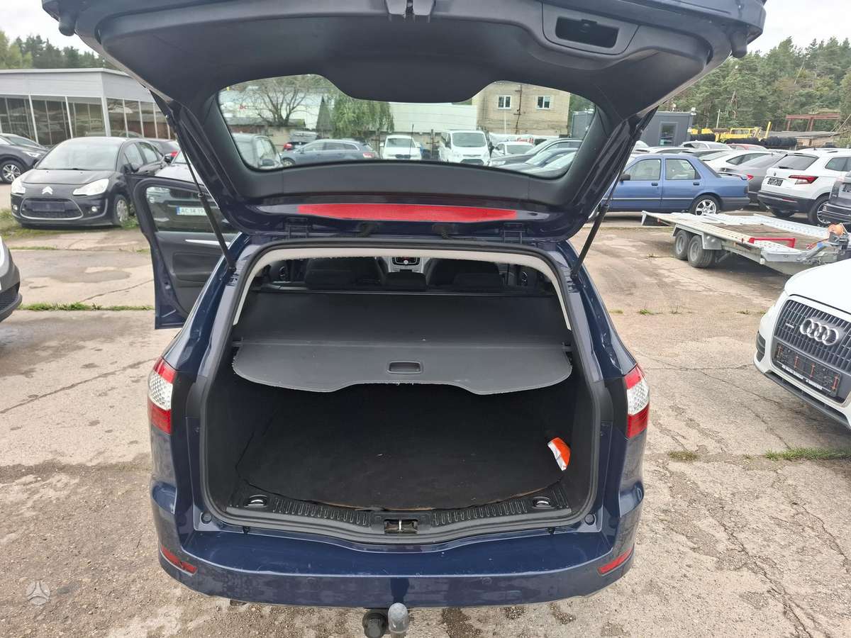 Ford Mondeo - 7