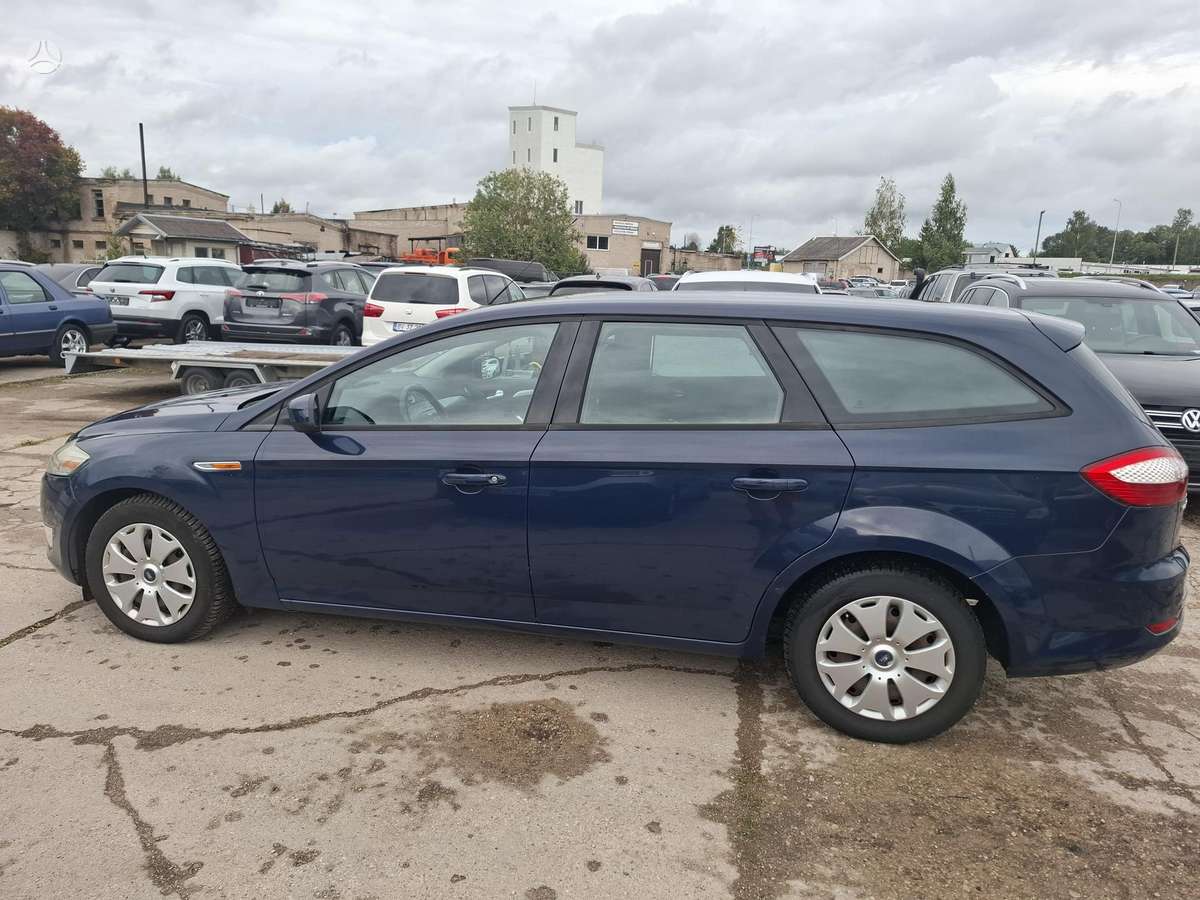 Ford Mondeo - 9