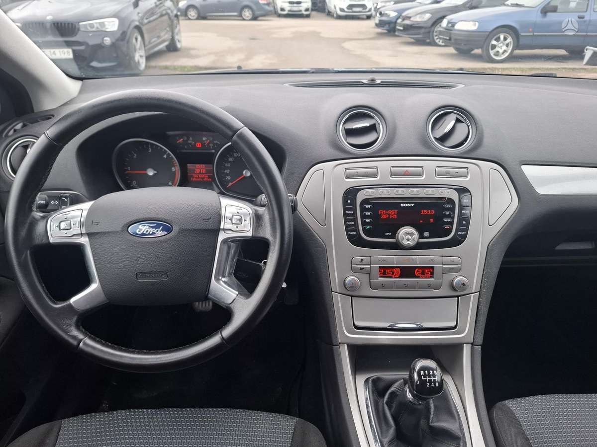 Ford Mondeo - 11