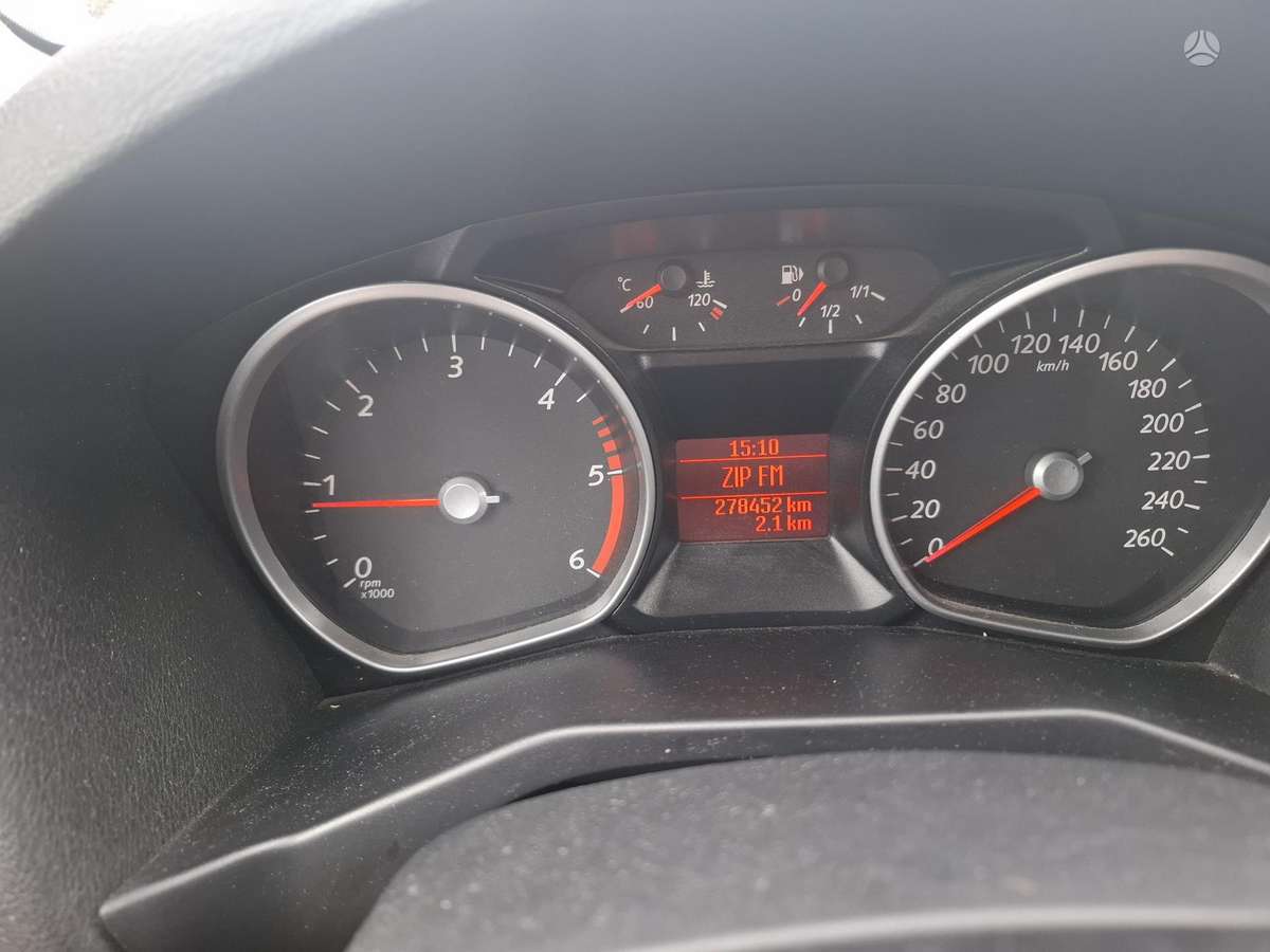 Ford Mondeo - 12