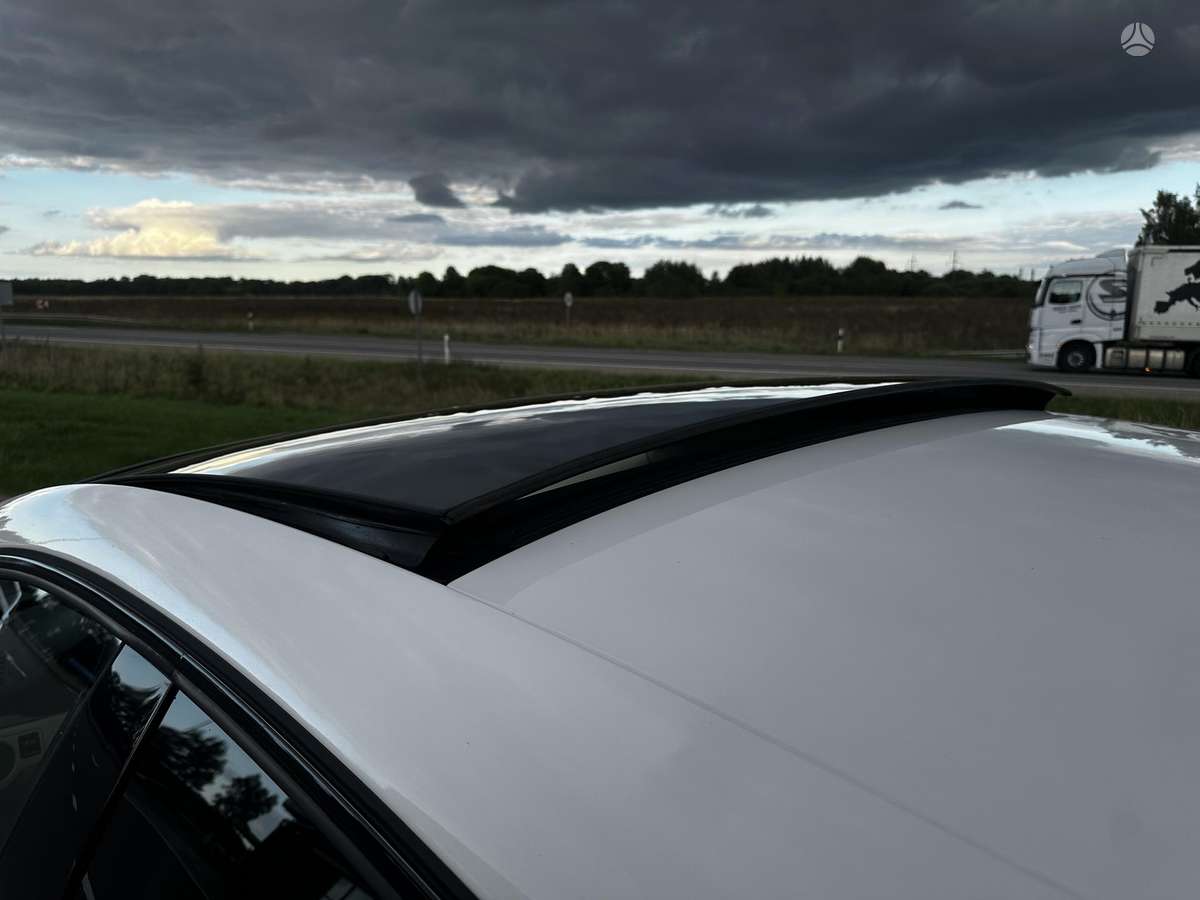 Volkswagen Passat CC - 9