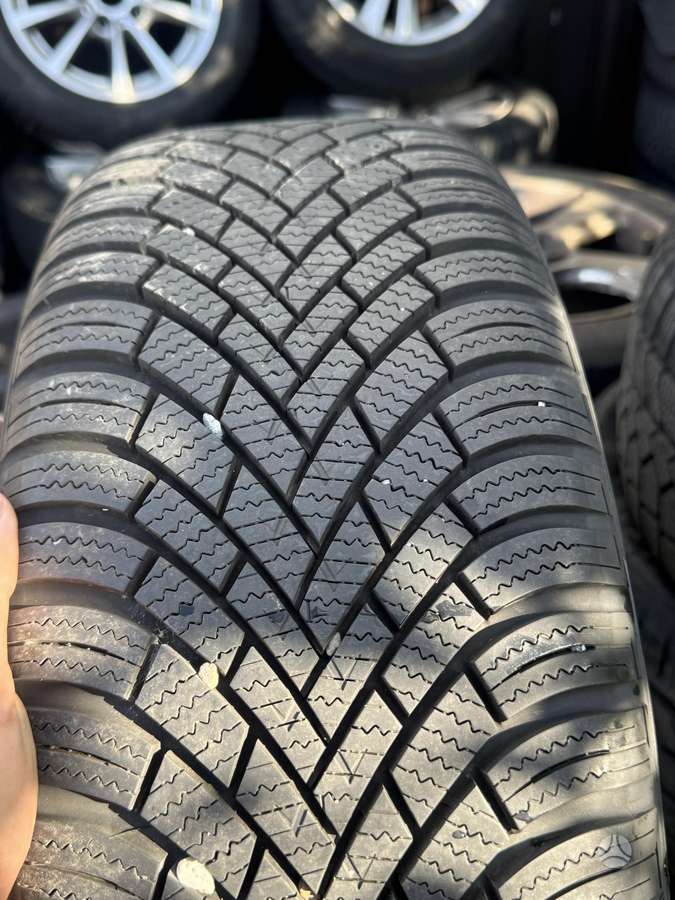 Audi A4, tērauda apzīmogoti, R16