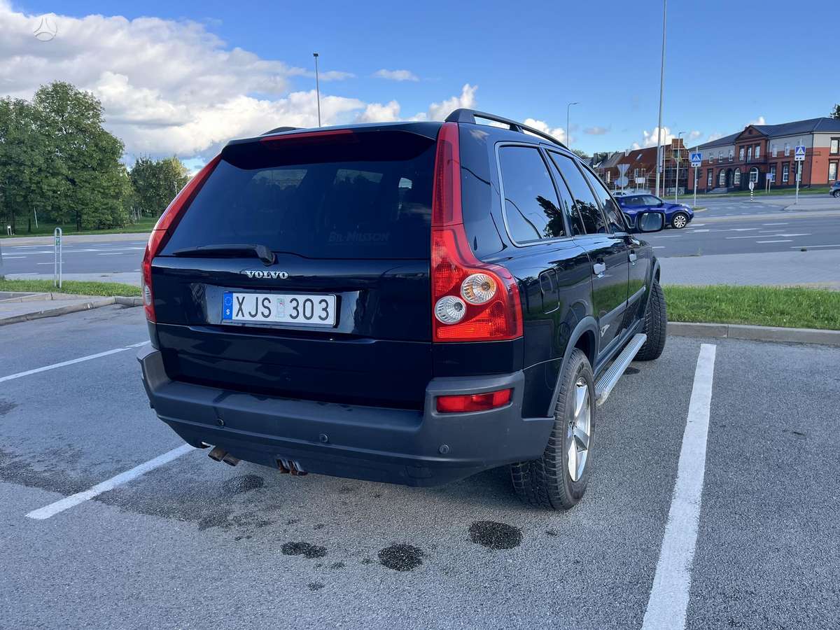 Volvo XC90 - 4