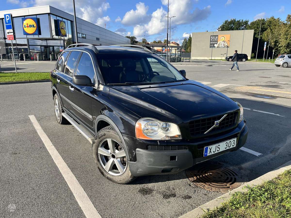 Volvo XC90 - 8