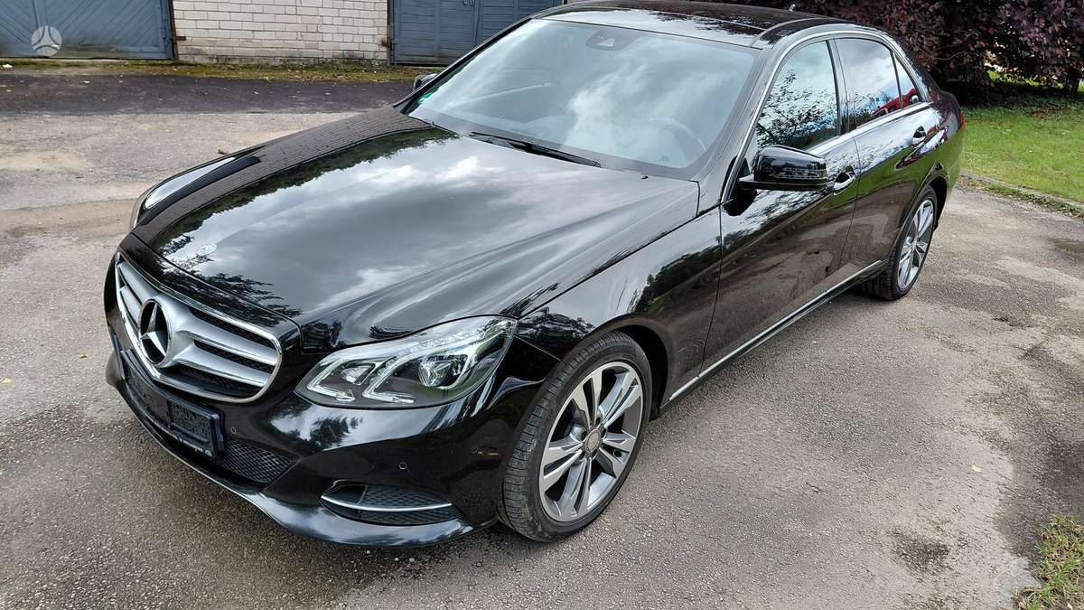 Mercedes-Benz E220 - 3