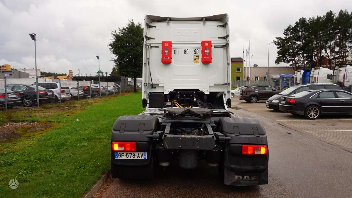 DAF XF480 Retarder, 2 спальных места