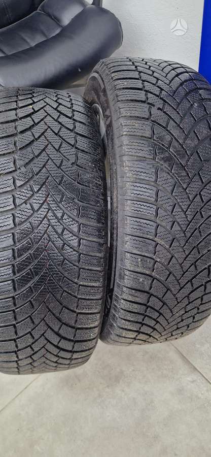 Bridgestone Blizzak, winter 205/55 R17
