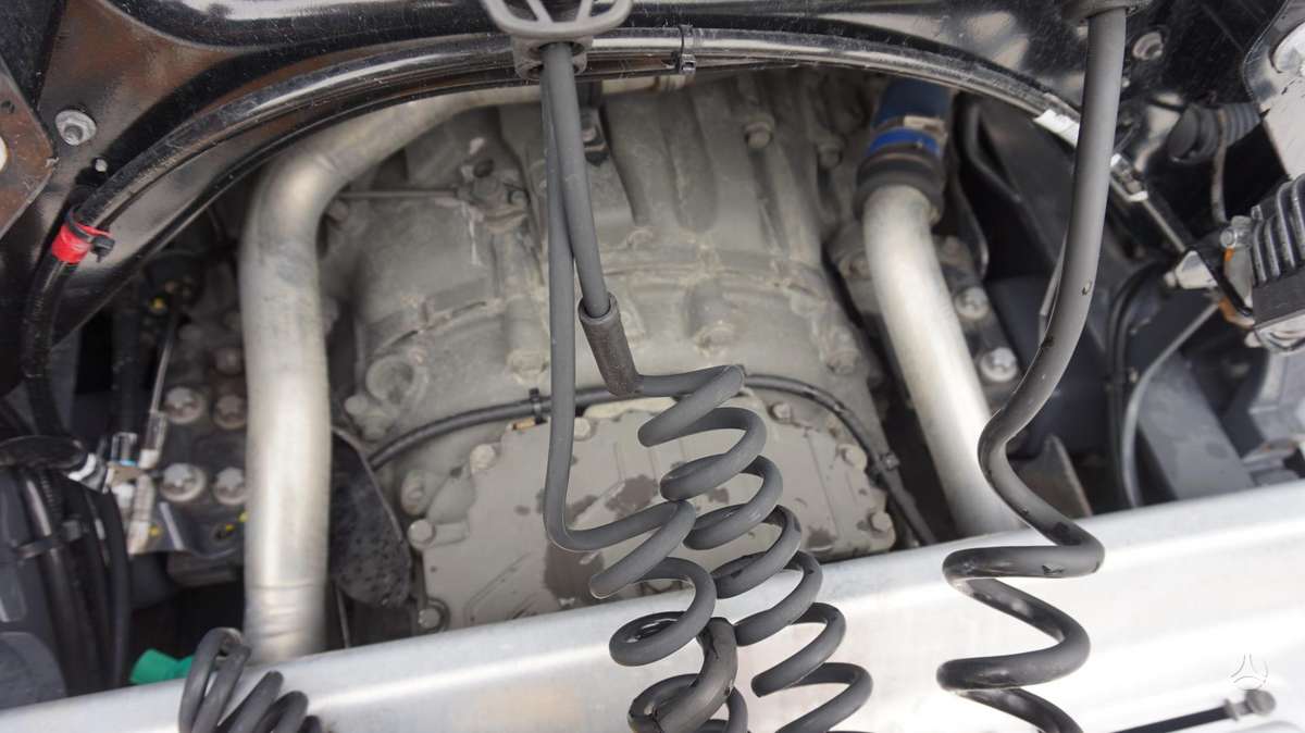 DAF XF480 Retarder, 2 спальных места