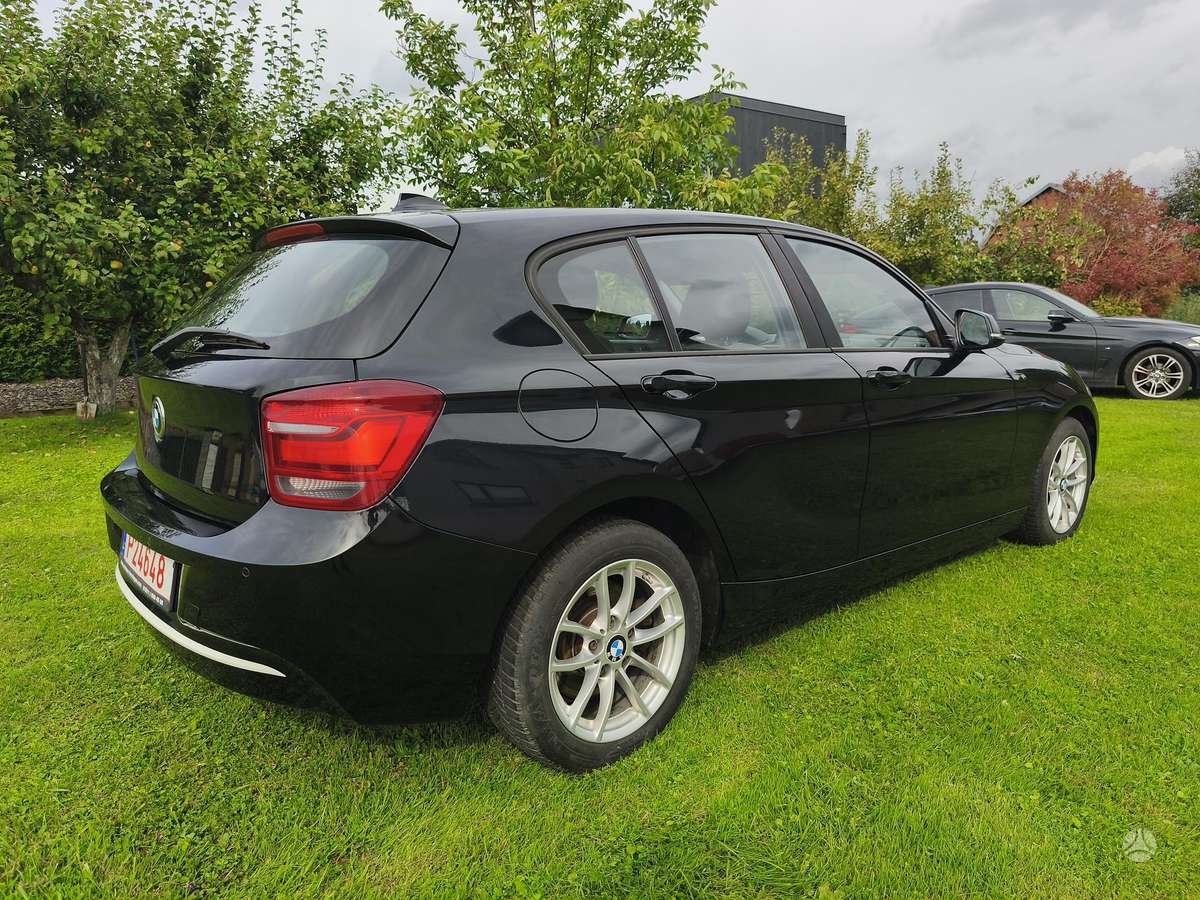 BMW 120 - 5